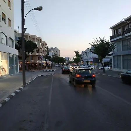 Centre Veranda * Pafos