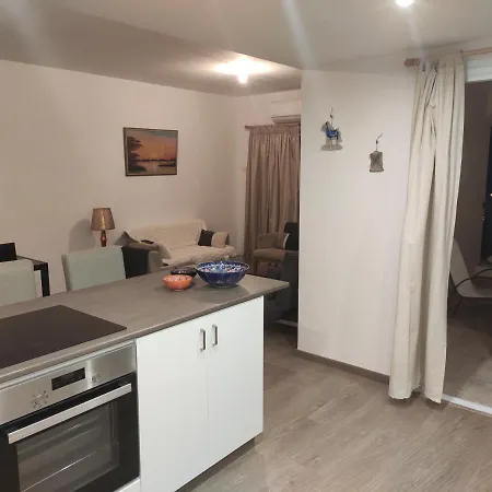 Centre Veranda Apartament Pafos